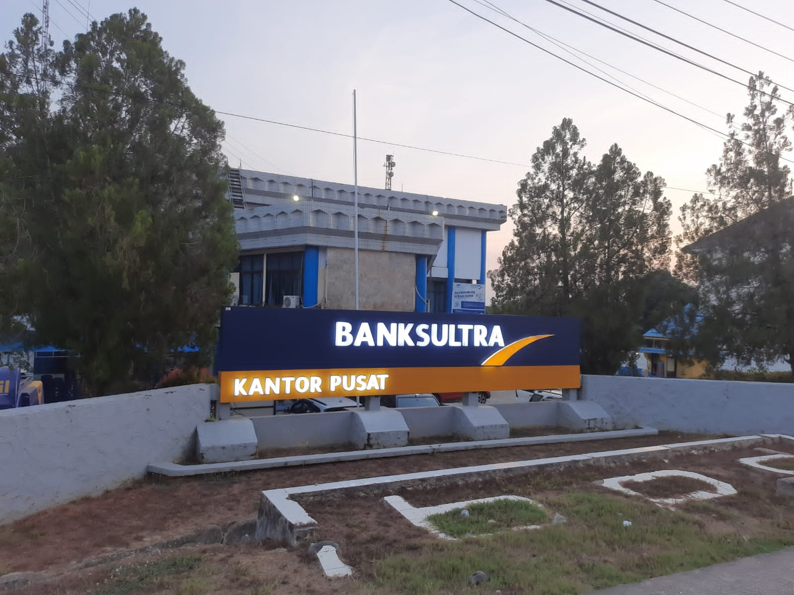 Bank Sultra